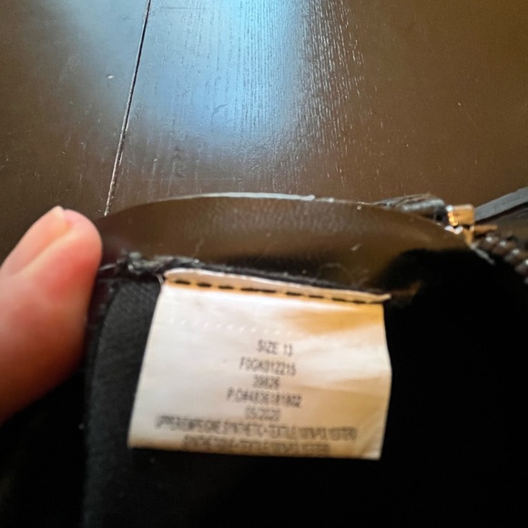 Joe Fresh girls’ size 13 fashion booties. - Picture 5 of 5